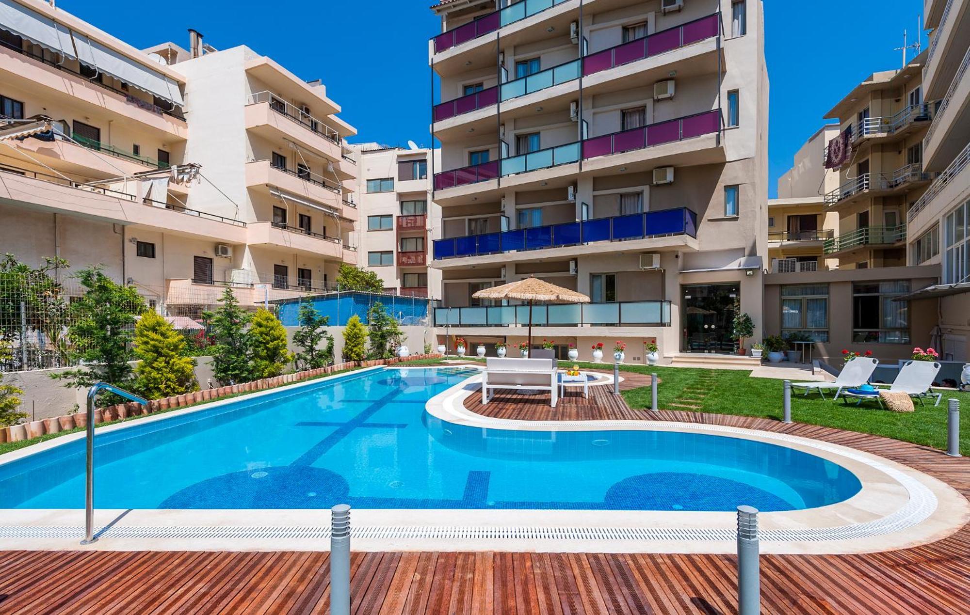 Leonidas Hotel & Apartments Rethymno  Bagian luar foto